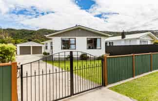 73 Karamu Crescent, Wainuiomata