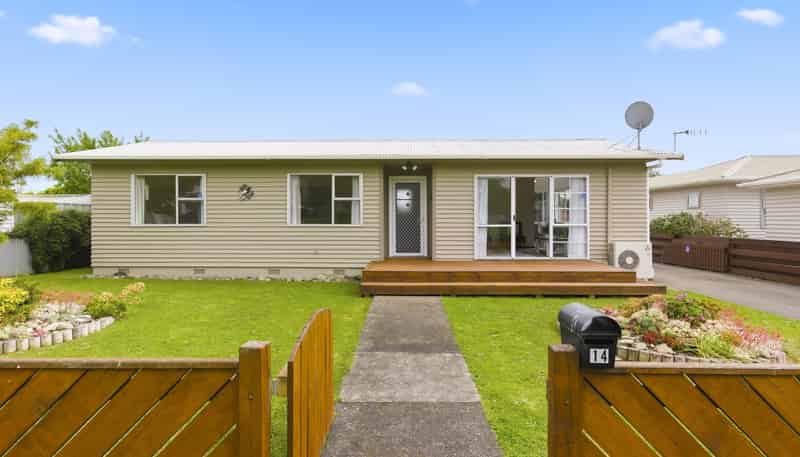 14 Solway Street, Levin