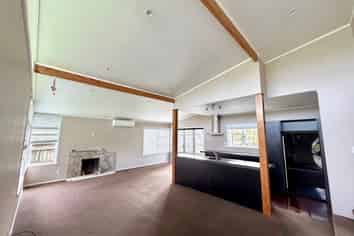 23 Gill Avenue, Te Atatu Peninsula