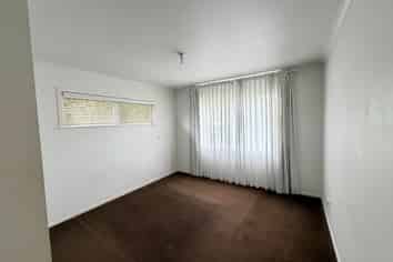 23 Gill Avenue, Te Atatu Peninsula