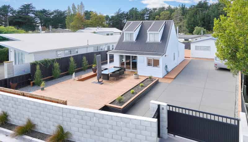 44 Rotten Row, Waikuku Beach