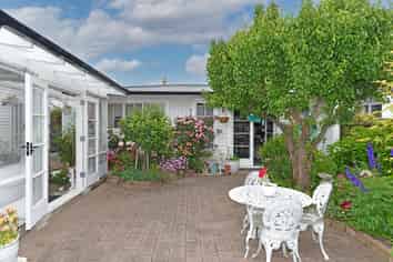 13 Hay Street, Bromley