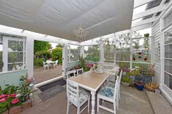 13 Hay Street, Bromley