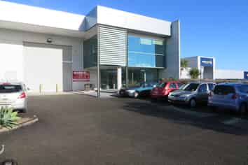 Clean industrial with excellent access