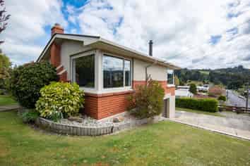 5 Flower Street, Fairfield