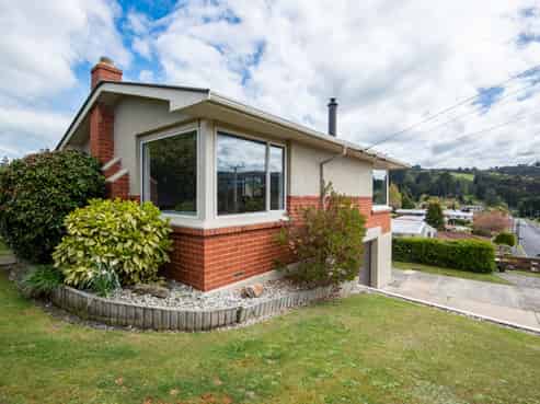 5 Flower Street, Fairfield