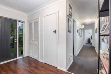 5 Flower Street, Fairfield