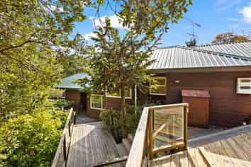 8F Roseberry Avenue, Birkenhead