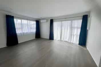 b/35 Tabitha Crescent, Henderson