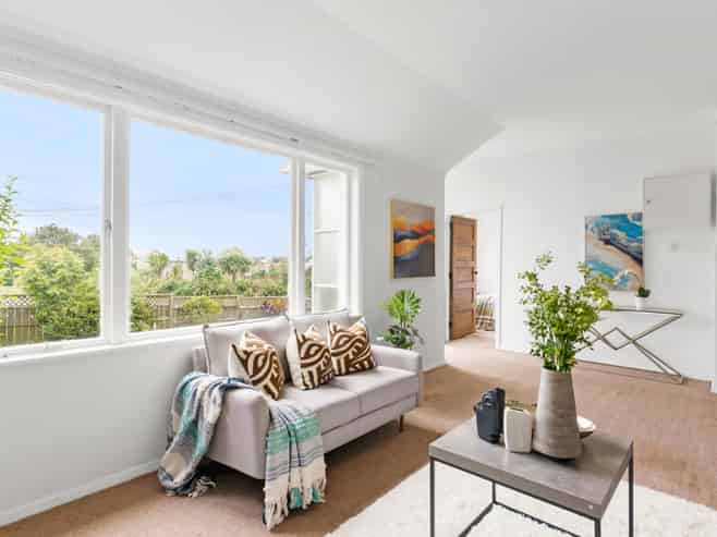 2 Daventry Street, Waterview