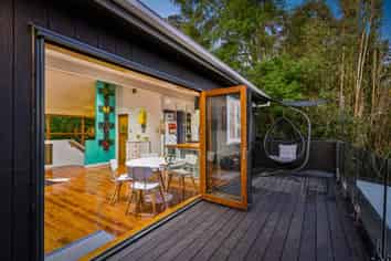 674 South Titirangi Road, Titirangi