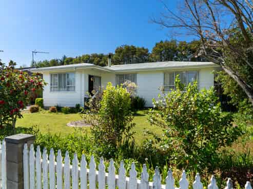 13 Deller Drive, Carterton