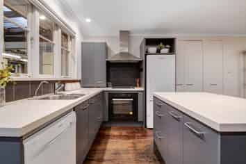 3 Moffat Road, Red Beach