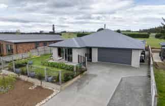 61 Orbell Crescent, Te Anau