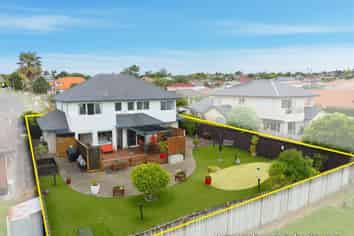 47 Alicia Road, Somerville