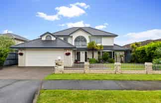 47 Alicia Road, Somerville