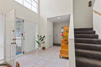 47 Alicia Road, Somerville