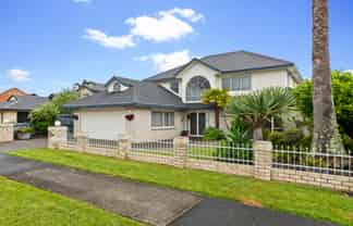 47 Alicia Road, Somerville