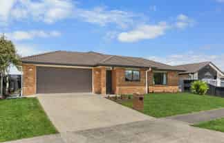 9 Whitney Place, Rototuna North