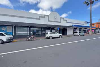 287M² RETAIL/OFFICE FOR LEASE
