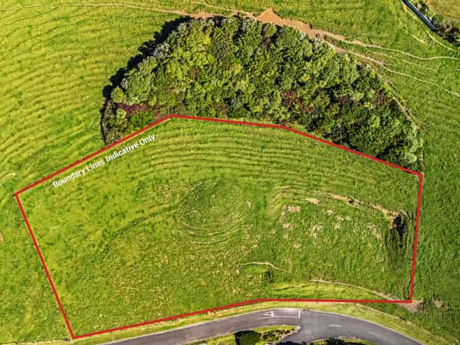 19 Washer Road, Omata