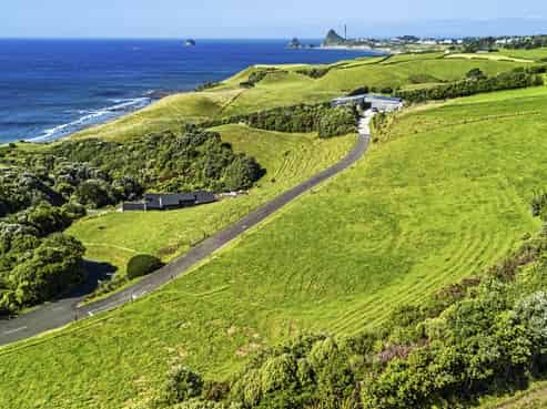 19 Washer Road, Omata