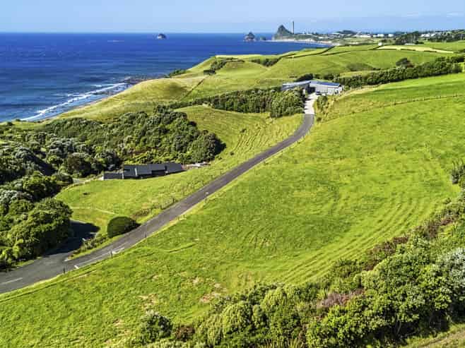 19 Washer Road, Omata