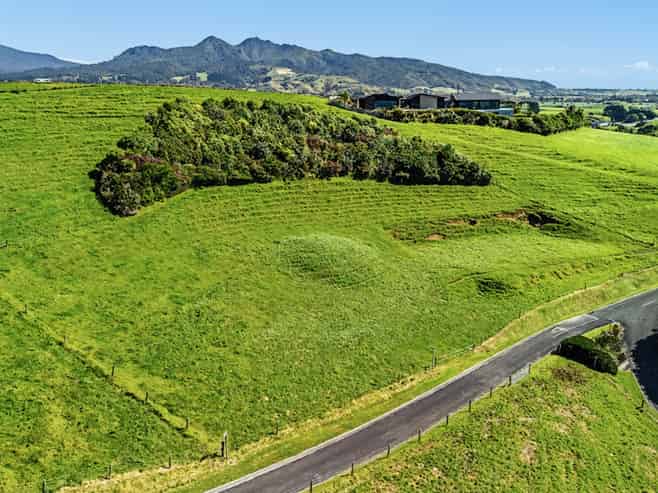 19 Washer Road, Omata