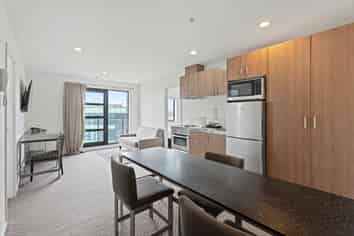 16J/6 St Martins Lane, Grafton