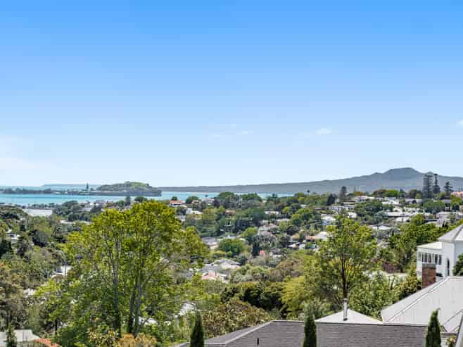 13 Eastbourne Road, Remuera