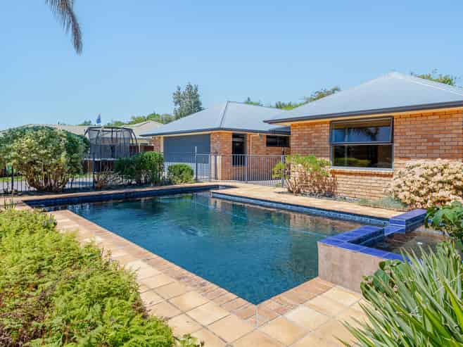 13 Logan Court, Chartwell