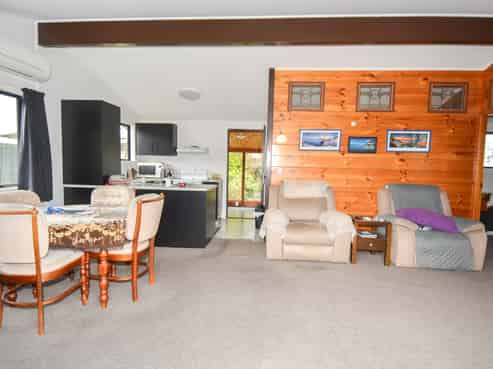 295 Tweed Street, Georgetown