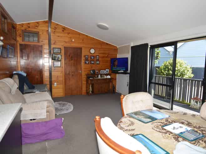 295 Tweed Street, Georgetown