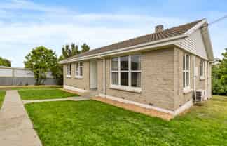 33A Usk Street, Marchwiel