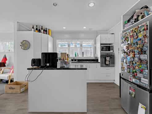 16 Bruce Place, Papatoetoe