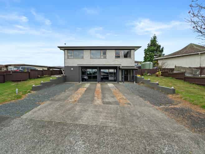 7 Tatariki Street, Rosehill