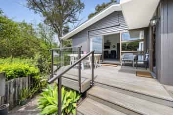 74 and 76 Milton Road, Bluff Hill