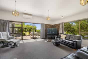 74 and 76 Milton Road, Bluff Hill