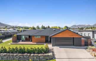 9 Brewster Crescent, Lake Hawea