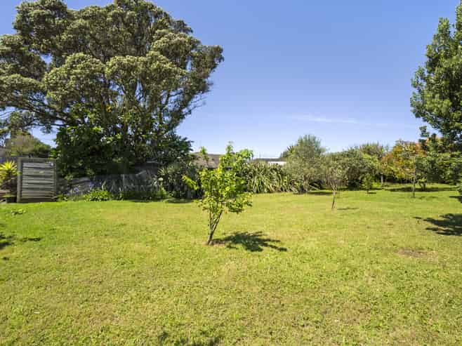 15A Marama Crescent, Spotswood