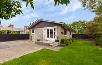 2/37 Lochee Road, Upper Riccarton