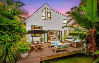 24 Isobel Road, Greenhithe