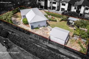 11 Goodwin Drive, Rosehill