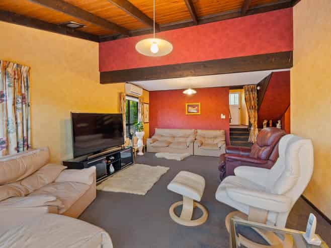 13A Eastwood Rise, Browns Bay