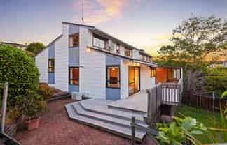 13A Eastwood Rise, Browns Bay