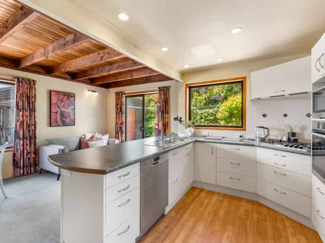 14A Epuni Street, Epuni