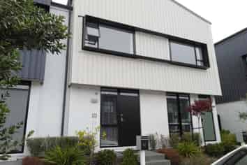 42 Tahuhu Road, Mount Wellington