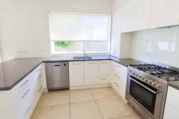 5 Mccathie Drive, Flat Bush