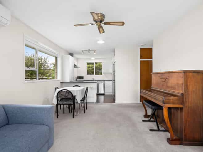 1/177A Grimseys Road, Redwood