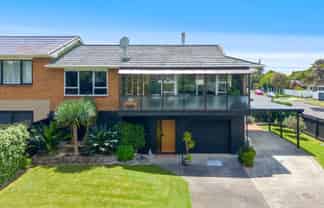 2/54 Luton Avenue, Sunnyhills
